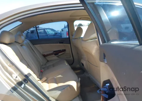 2010 Honda Accord 2.4 Ex-L from USA, damaged, VIN 1HGCP2F8XAA166783